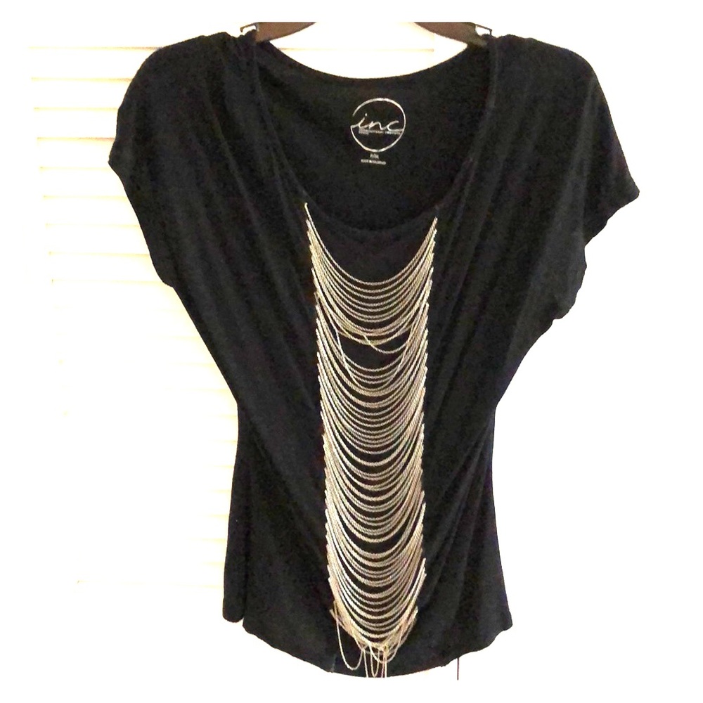 Black t